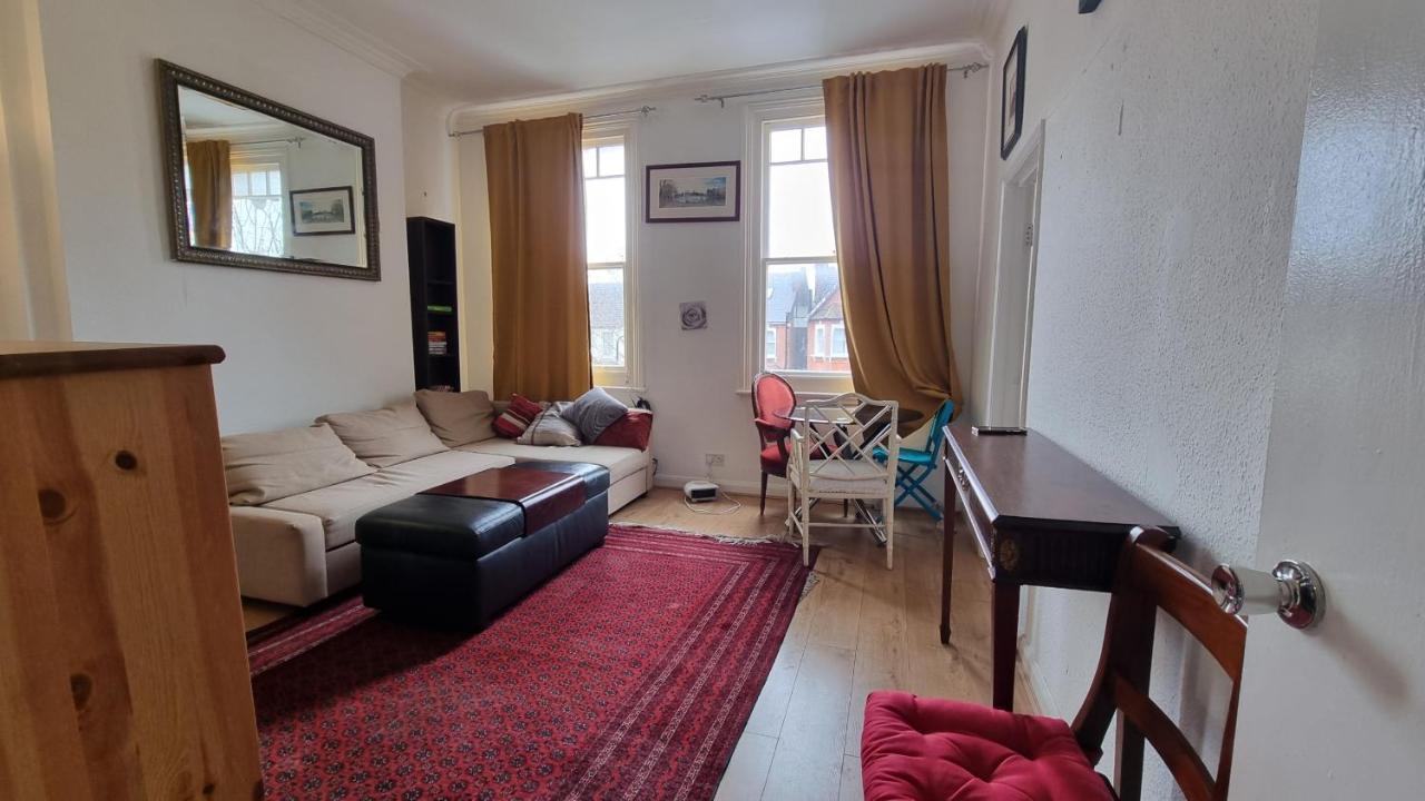 Extra Large One Bedroom Flat With Parking Londres Exterior foto