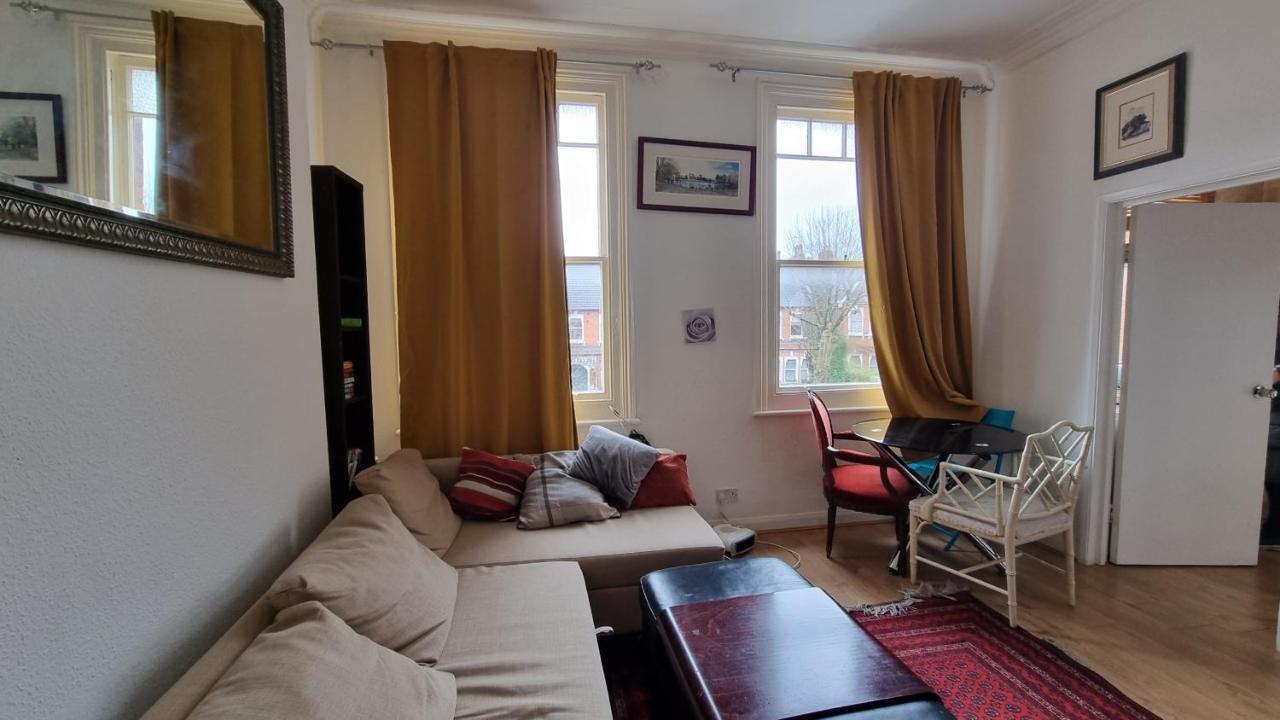 Extra Large One Bedroom Flat With Parking Londres Exterior foto